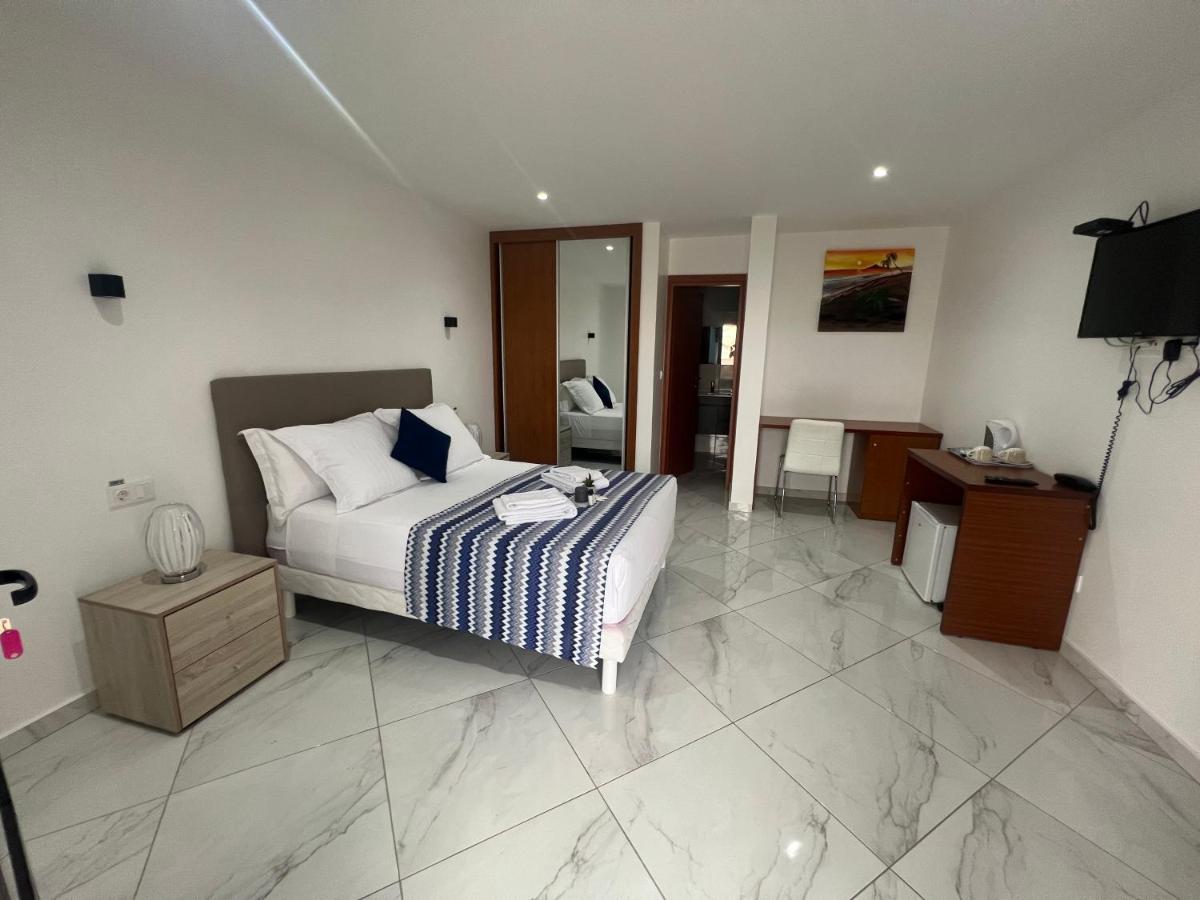 Residencial Santo Amaro Ξενοδοχείο Tarrafal  Εξωτερικό φωτογραφία