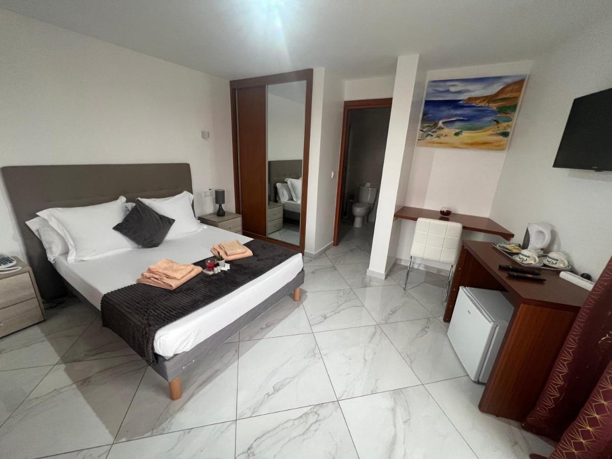 Residencial Santo Amaro Ξενοδοχείο Tarrafal  Εξωτερικό φωτογραφία